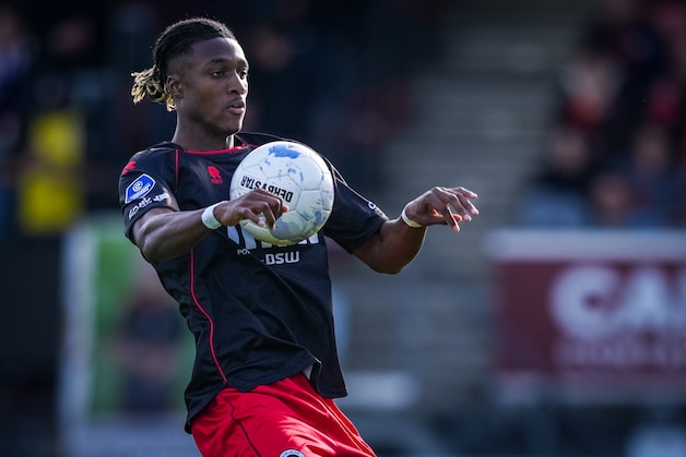 Mathis Suray velt Excelsior met twee treffers en bezorgt Go Ahead ...