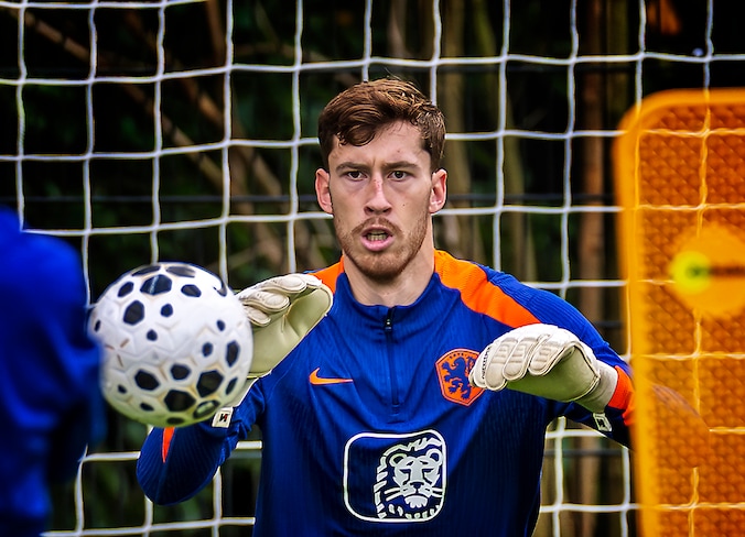 Premier League-sensatie Robin Roefs laat zich niet gek maken: ‘Kom niet ...