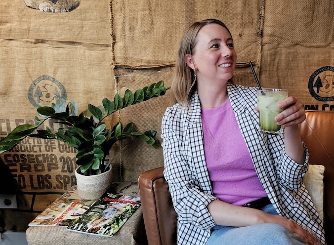 Treat yourself! 7 x hier haal je een iced matcha in Dordrecht | Regio ...