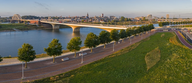 Weer nieuwe bouwplannen in Nijmegen-Noord: naast de Waal komen 80 luxe ...