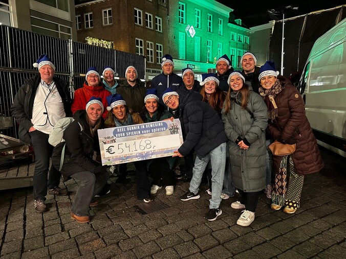 Bunnikers halen megabedrag op voor Serious Request én mogen op de knop ...