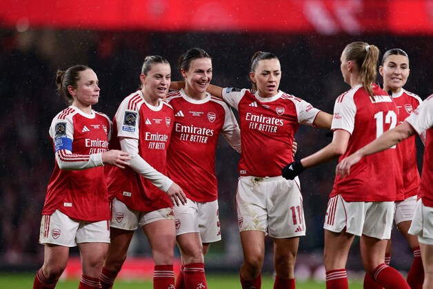 Weer succes voor Renée Slegers met Arsenal: wereldtitel voor clubs en 2 ...