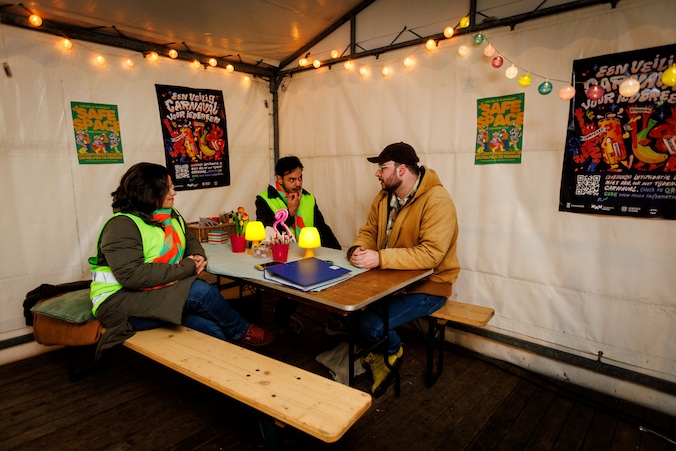 Steeds meer mensen vinden de Safe Space met carnaval in Tilburg ...