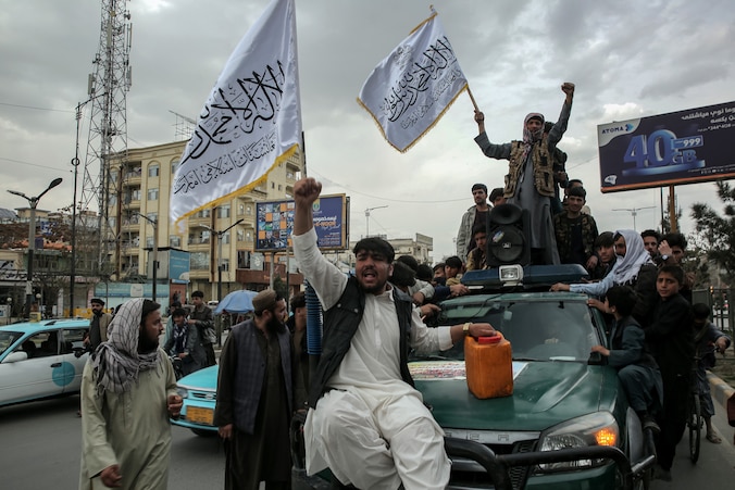Afghanistan meldt doden na Pakistaanse luchtaanvallen op Kaboel en ...
