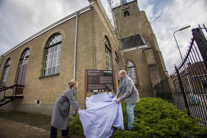 Poorten Dorpskerk Numansdorp gaan wagenwijd open: ‘Rondje om de kerk ...