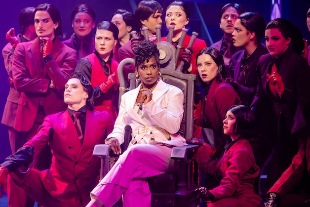 Drie keer is scheepsrecht: eindelijk een versie van We will rock you ...