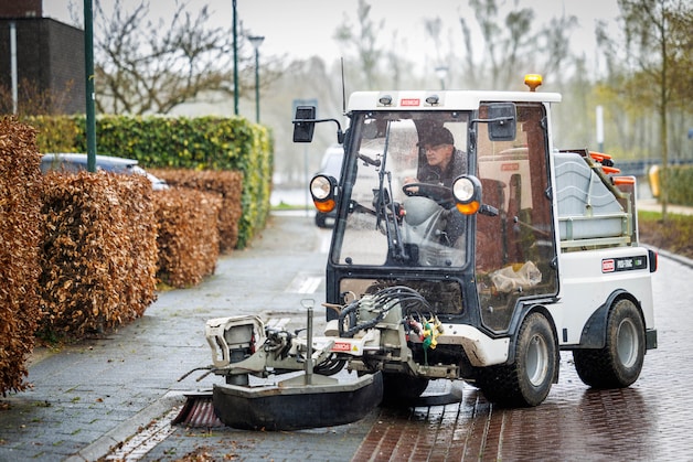 een-voorbeeld-van-een-veegwagen-foto-ter-illustratie