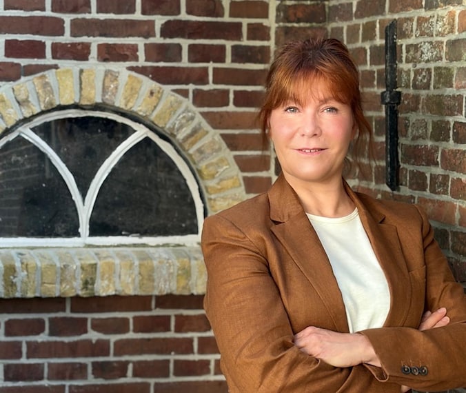 Tjitske Dijkstra nieuwe gemeentesecretaris in Dantumadiel | Regio | AD.nl