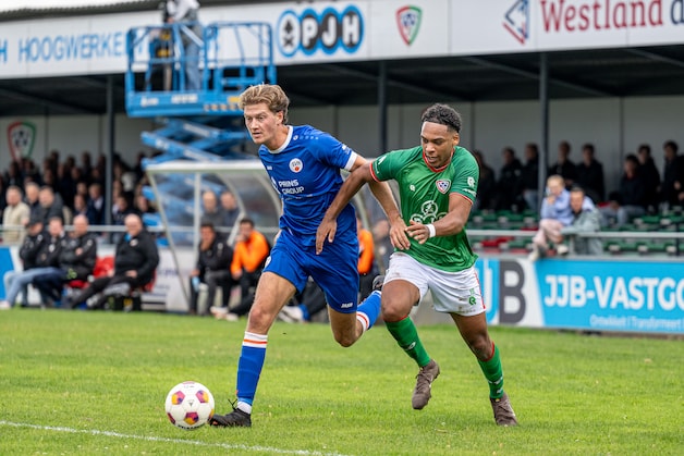 Duel gestaakt na wespensteek en 3-0 achter na 6 minuten: lees hier al ...