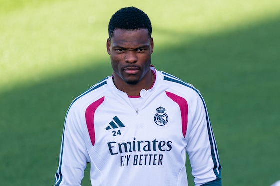 LIVE La Liga | Frenkie de Jong en Denzel Dumfries op de bank in El ...