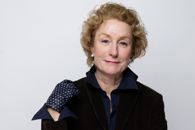 Actrice Lisa Banes (65) overleden na aanrijding op zebrapad | Show | AD.nl