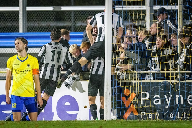 Pas op zijn 25ste prof en nu in de Kuip tegen Feyenoord: het verhaal ...