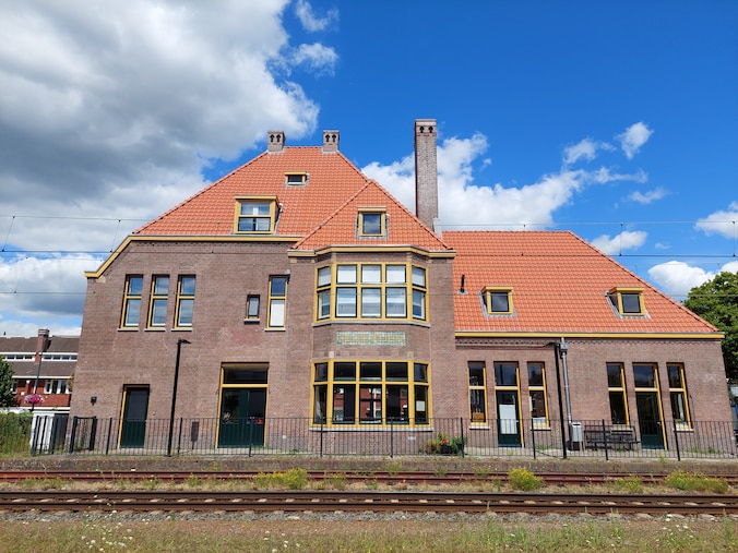 Rijen viert 500 jaar: maak samen een kunstwerk bij het station | Regio ...