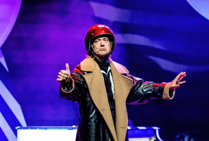 Recensie | fraai theater van de Ashton Brothers: zwaartekracht ...