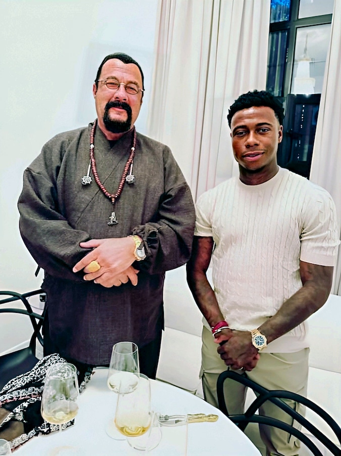 Quincy Promes op vakantie in Rusland op de foto met Hollywoodster en ...