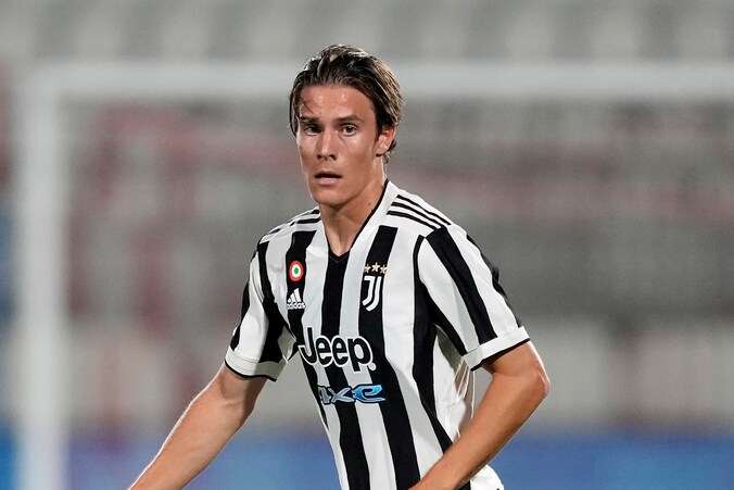 Fikse straf in gokschandaal: Juventus-middenvelder Nicolo Fagioli is de ...