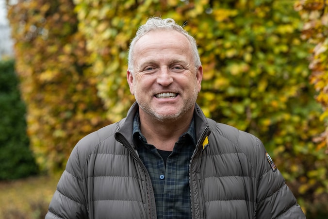 Gordon terug op Instagram met zogenaamde nieuwe vriend en influencer ...