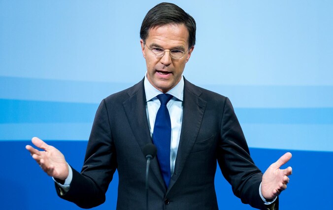 Rutte: overlastplegers azc's moeten ophoepelen | Nieuws | AD.nl