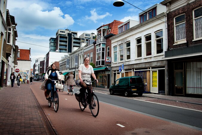 Eigenaar gifgrond aan Dordtse Spuiweg aan de slag met sanering | Regio ...