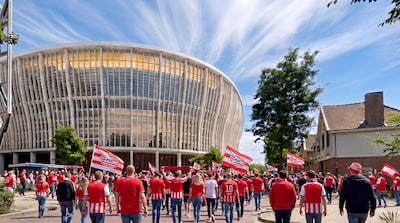 PSV tot minstens 2077 in het Philips Stadion én mega-uitbreiding wéér een grote stap dichterbij