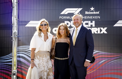 Willem-Alexander, Máxima en Alexia stralen bij laatste Dutch GP: ‘Krijg ik een heel warm hart van’
