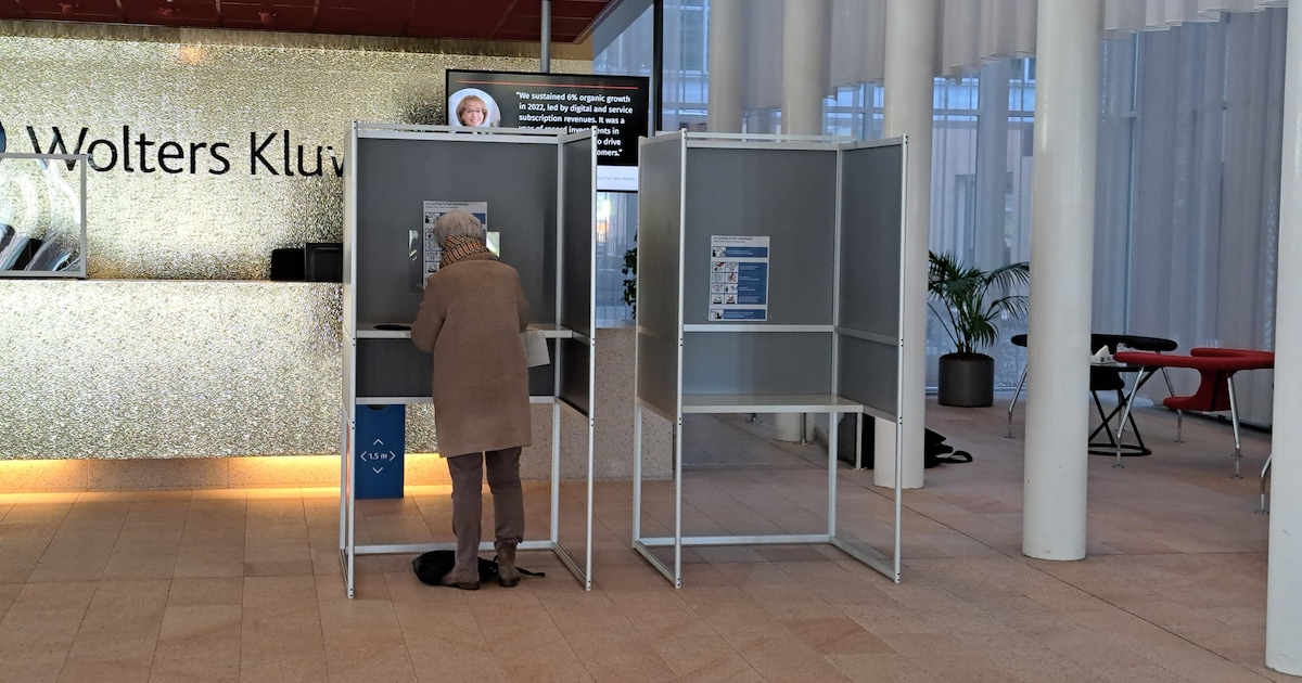 Opkomst verkiezingen in Alphen: meer dan helft van kiezers is al naar stembus geweest