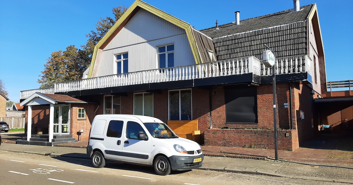 Boetes voor partycentrum in Glane, eigenaar Samuel probeert er onderuit te komen | Foto
