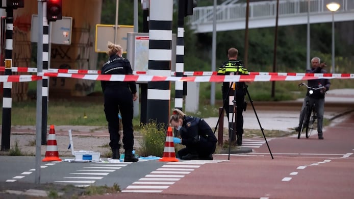 Meisje (17) in Amsterdam na uitgaan door 'ernstig geweld' gedood, politie  kijkt ook naar eerder zedendelict | Binnenland | AD.nl