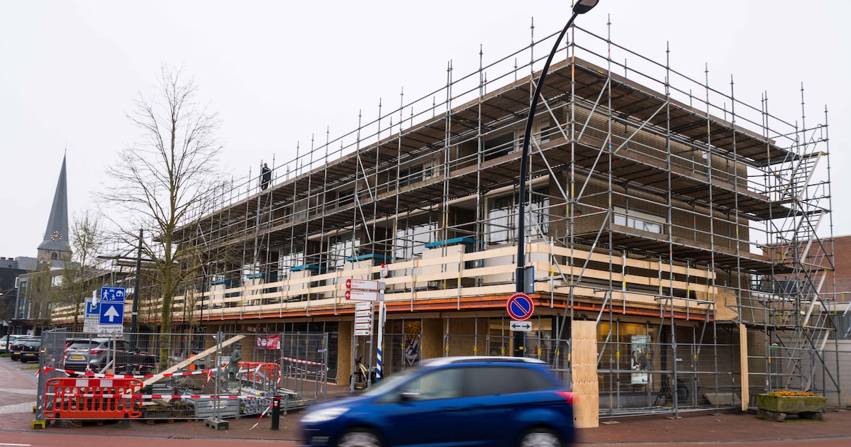 Winkels in de steigers, wat gebeurt hier aan de Molenstraat?