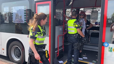 Noord-Brabant sluit omstreden Israëlisch busbedrijf EBS niet uit voor busvervoer rond Eindhoven en H