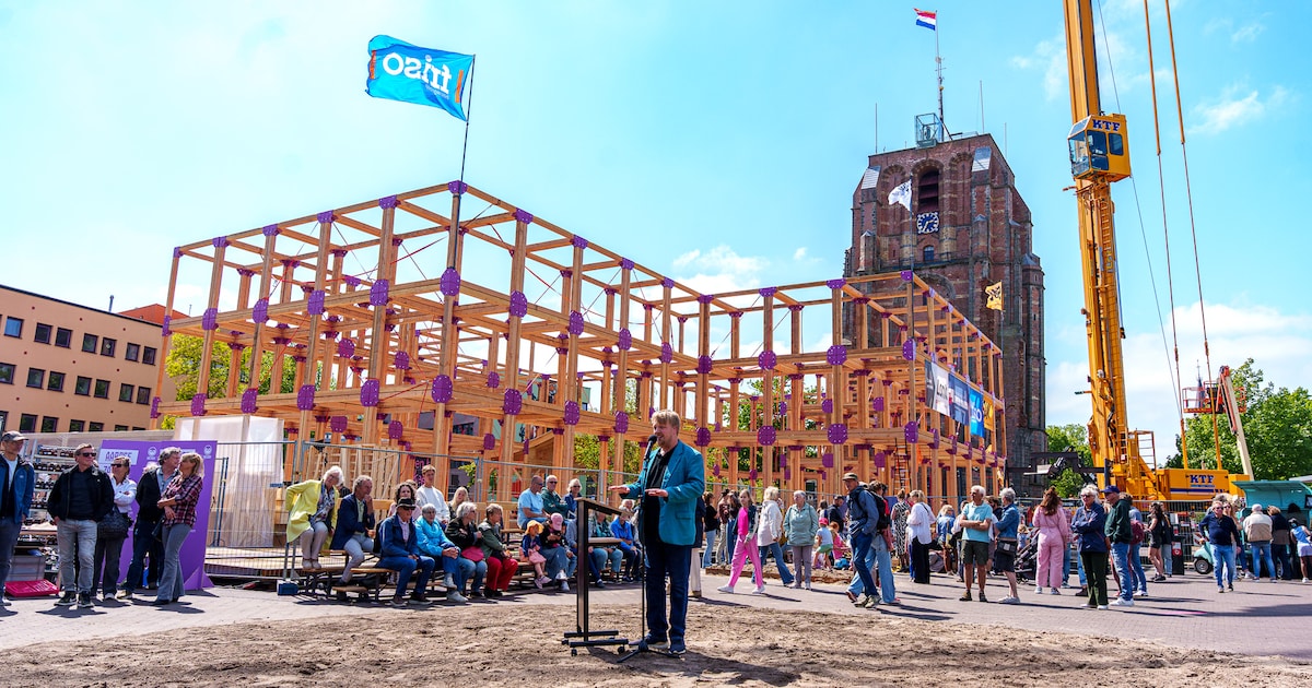 Bouwurk opent zaterdag in Leeuwarden | Regio | AD.nl