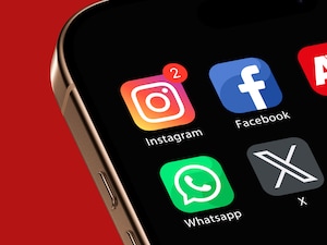 Volg het AD op social media