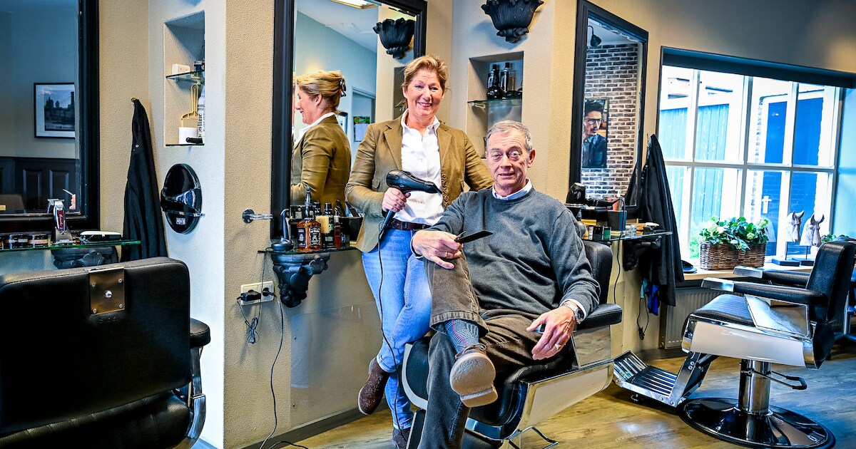 Rob's Knipshop groeide uit tot een soort dorpshuis, maar na 40 jaar stoppen hij en zijn vrouw ermee