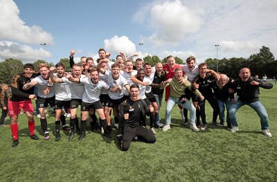Clubicoon Robin Winkels zwaait af  bij SHO met promotie ondanks slippertje: ‘Schrok me dood’