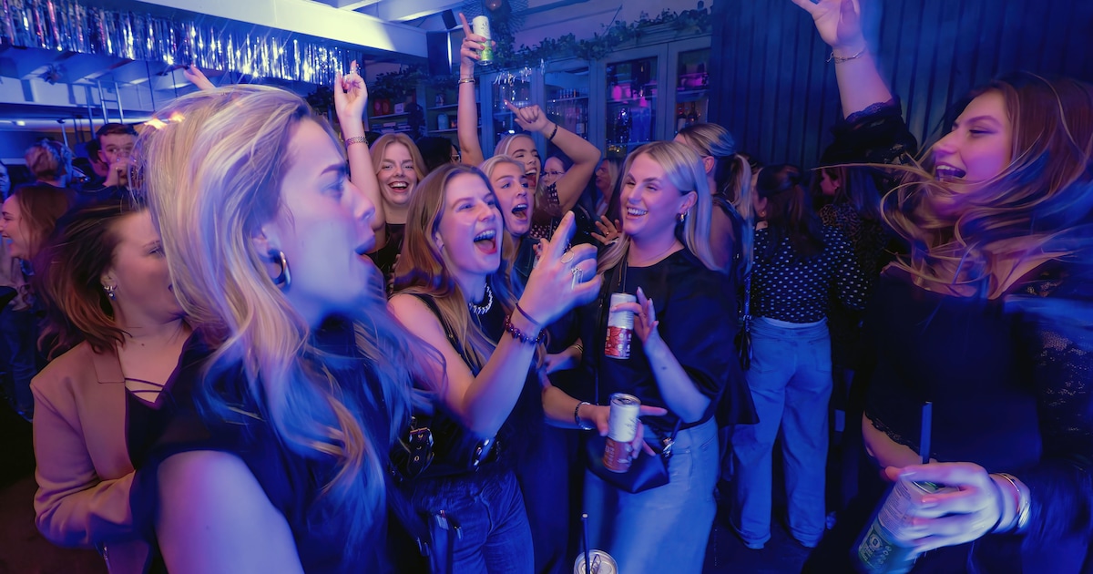 In Heino lijkt het opnieuw oudjaarsavond: ‘Hier hebben we op gewacht’