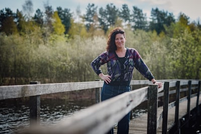 Hoe een boerendoch­ter de zuivelwe­reld op z’n kop wil zetten met koeloze kaas uit Etten-Leur