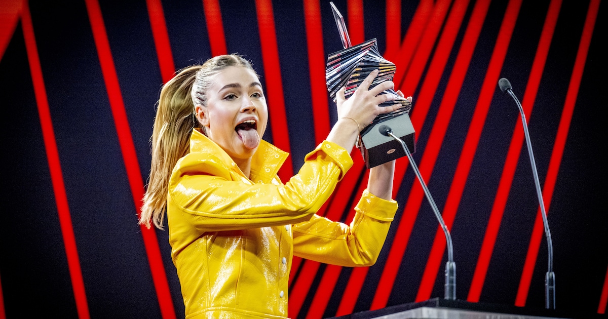 weer-prijs-voor-roxy-dekker-yves-berendse-wint-2-top-40-awards-show