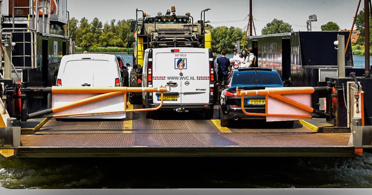 Veer Dordrecht-Biesbosch tijdens de voorjaarsvakantie uit de vaart