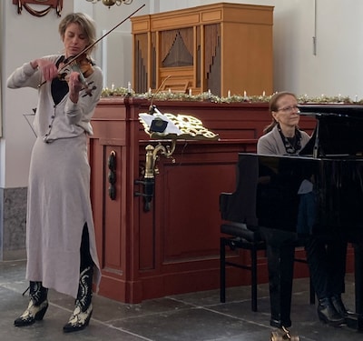 Lunchpauzeconcert in Grote kerk Zoetermeer met duo Tales in Music