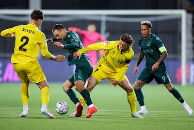 Darko Nejasmic groot twijfelgeval bij NEC voor duel met PEC Zwolle • Emre Mor is weer beter