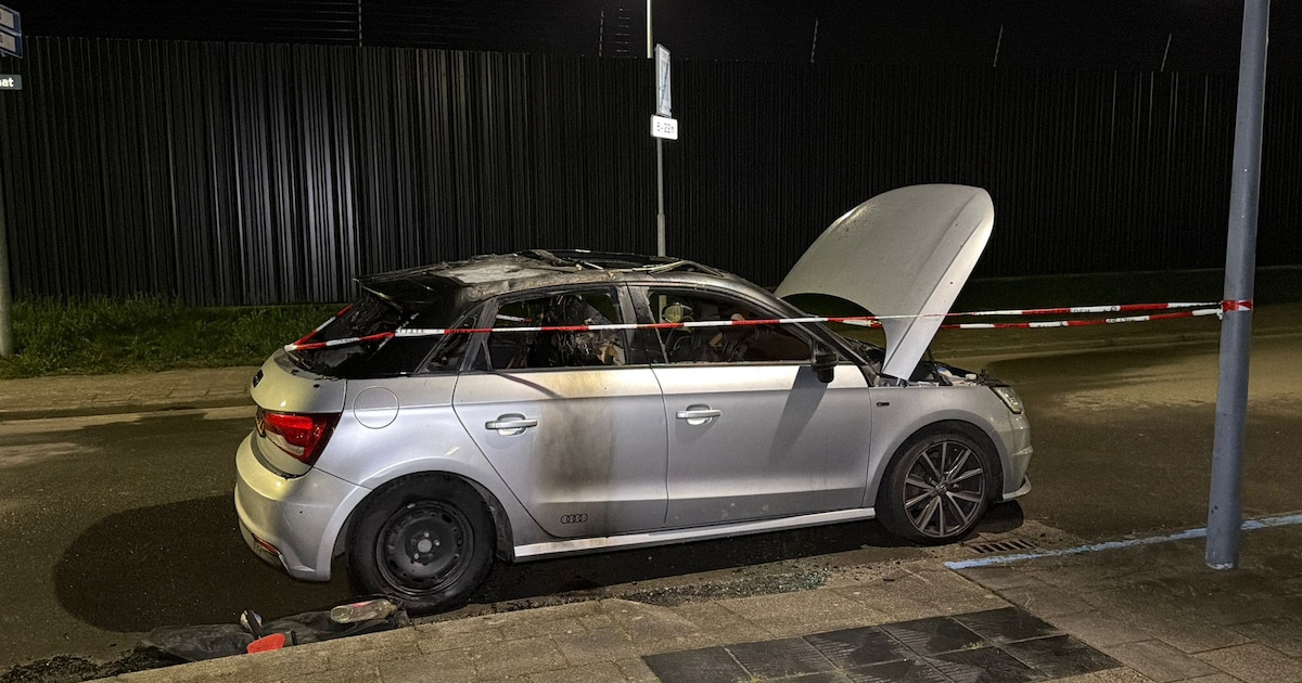 Auto uitgebrand op de Oslostraat in Sittard