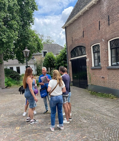 Laatste zomeravondwandelingen met stadsgids in Zutphen