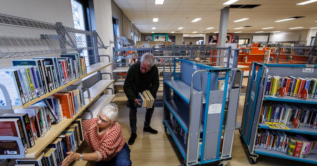 Leden lenen de bieb van Steenwijk leeg, dan kan die snel verhuizen naar de overkant (en dat was hard