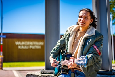 Musician Danjil Tuhumena fought for his life, music helped him recover: ‘Stayed positive’