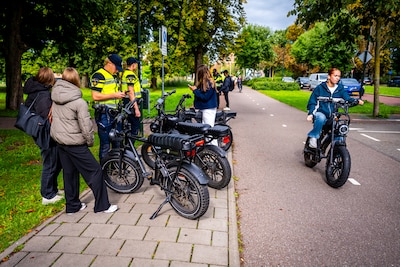 Grote verkeerscontrole in Bospark na berg meldingen fatbikeoverlast