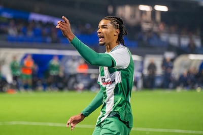 FC Dordrecht mist de mooiste kansen en komt niet verder dan gelijkspel tegen FC Eindhoven