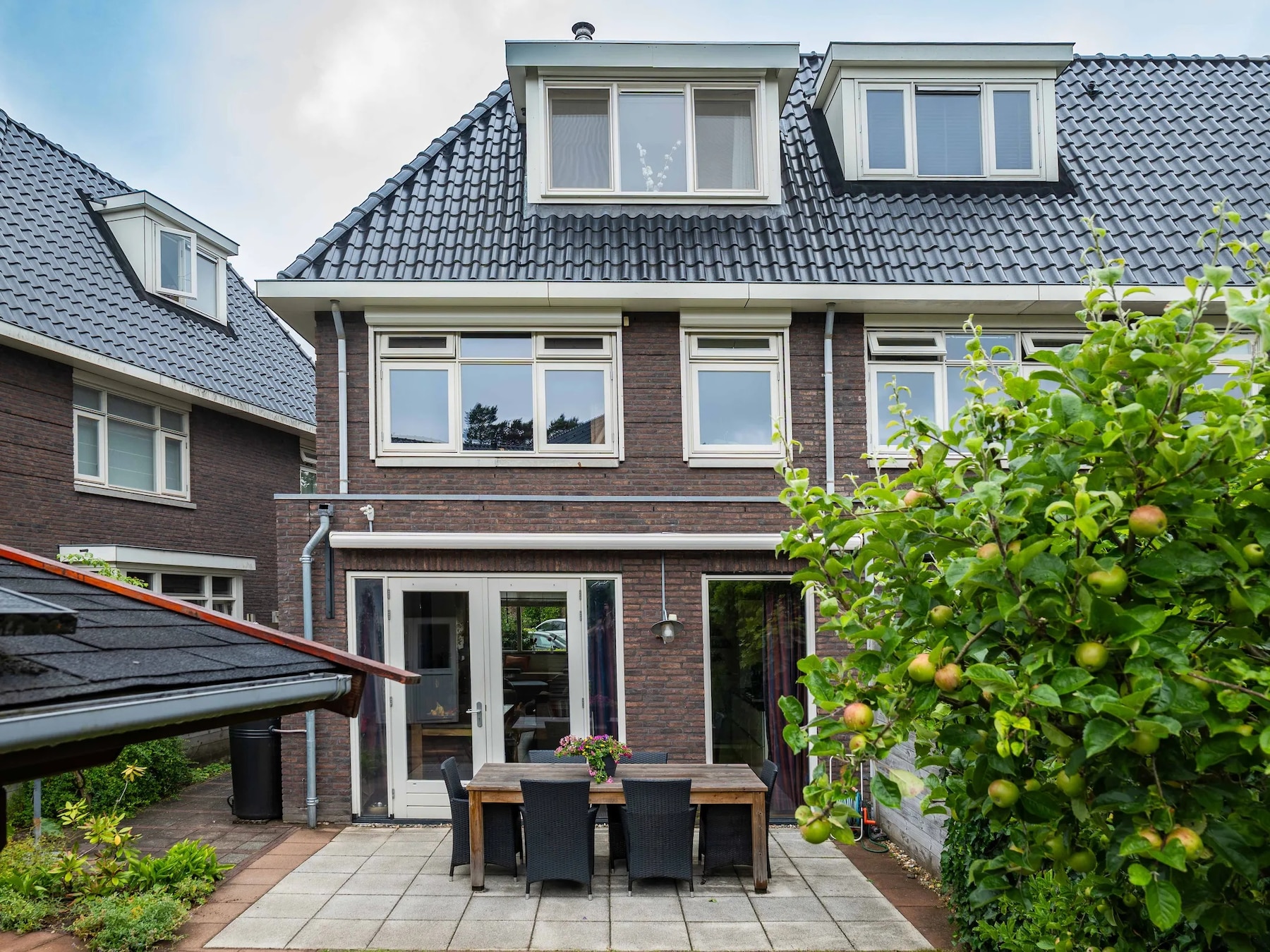 Op zoek naar reuring of juist rust? Aan de Zonnelaan in Zeist vind je het allebei