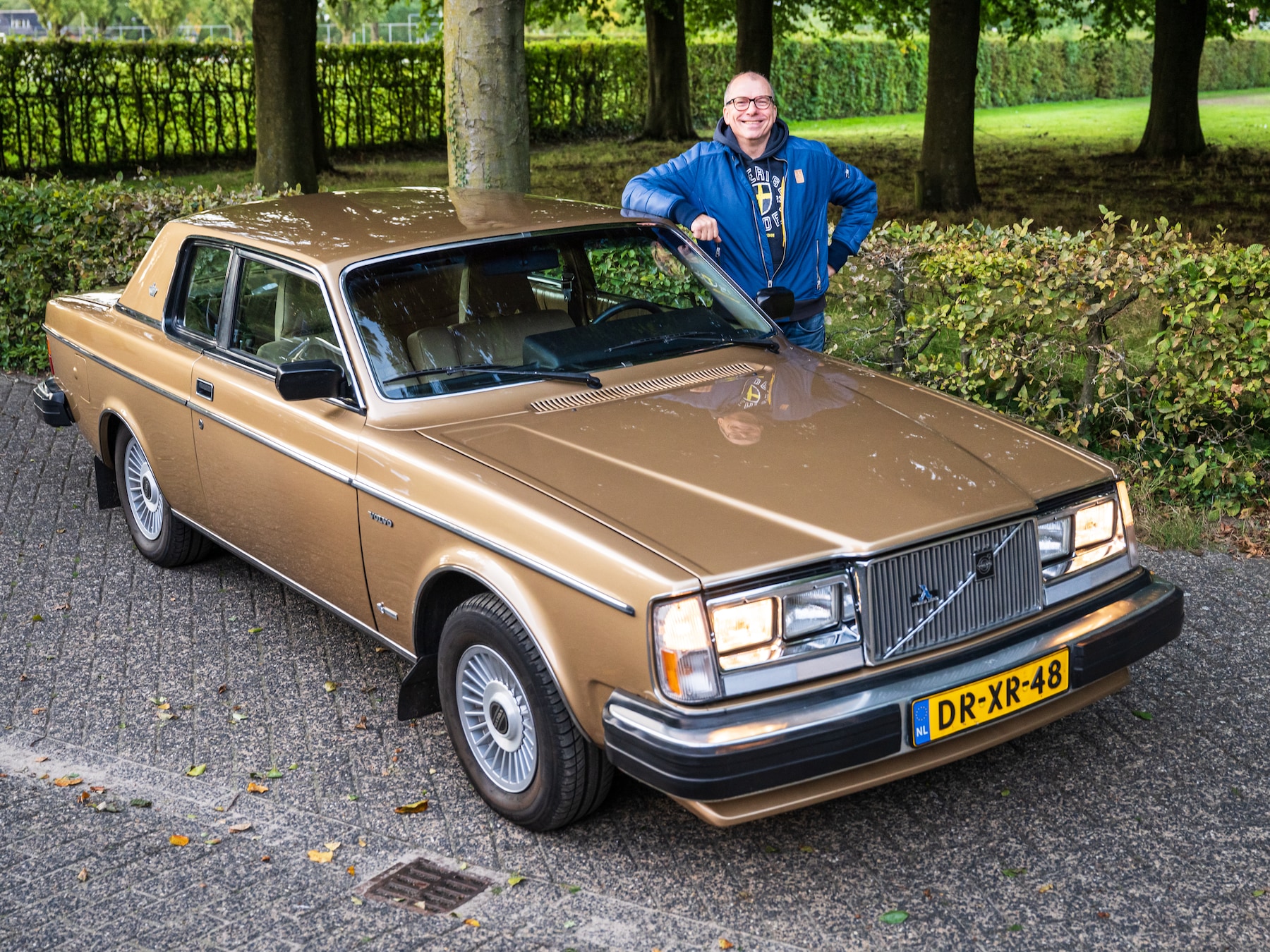 Daniëls Volvo is een jongensdroom die na 40 jaar eíndelijk uitkwam: ‘Toen ik de motor hoorde, was ik helemaal om’