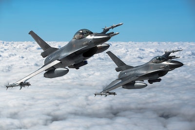 Roemenië stuurt F-16’s de lucht in na melding van verdacht object in luchtruim bij grens met Oekraïne