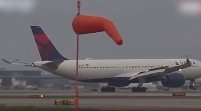 Hevige turbulentie tijdens vlucht van VS naar Amsterdam: 25 gewonden en vliegtuig moet onverwacht landen